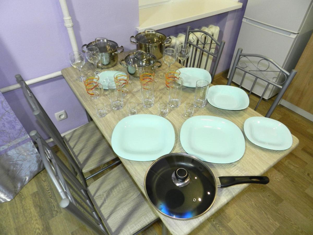 3-Room Apartment Near Inturist On Sobornyi Avenue 156, By Grandhome Zaporizhia Exterior photo